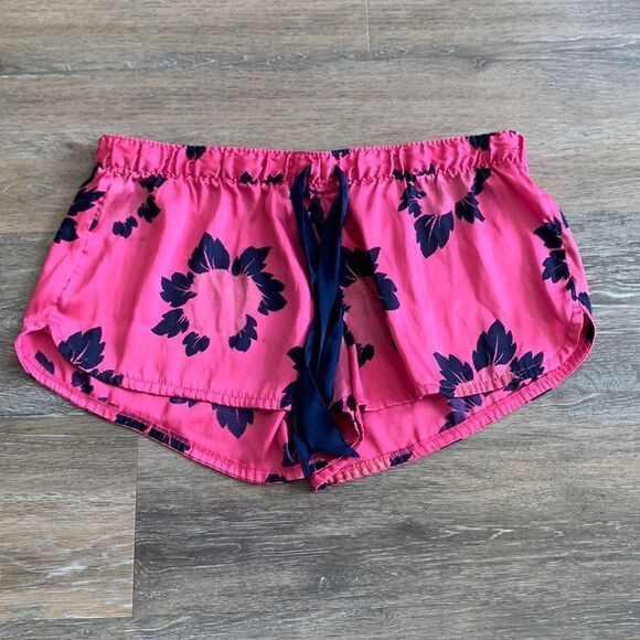 aerie Pants - Aerie silky shorts pink floral print sz xl